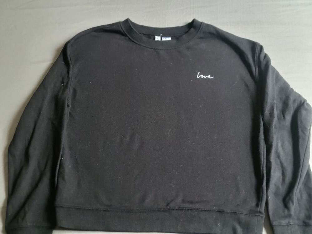 H&M Divided Black Crewneck Sweatshirt with Embroidered Love Script